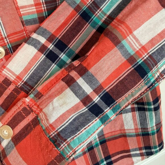 3/$15 Bundle | Plaid Long-Sleeve Button-Down Shirt - Picture 6 of 6